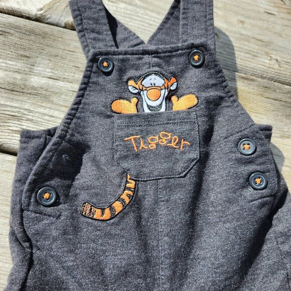 ADORABLE DISNEY baby Tigger Overalls Size 2 Months Winnie the Pooh Onepiece - Picture 1 of 6